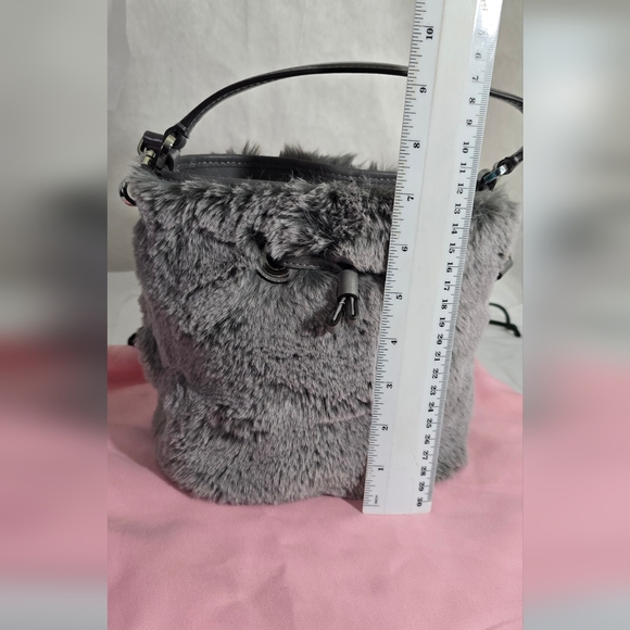 NWOT Kate Spade Eva Faux Fur Bucket Crossbody Bag Grey & dust bag, care booklet - Picture 9 of 14